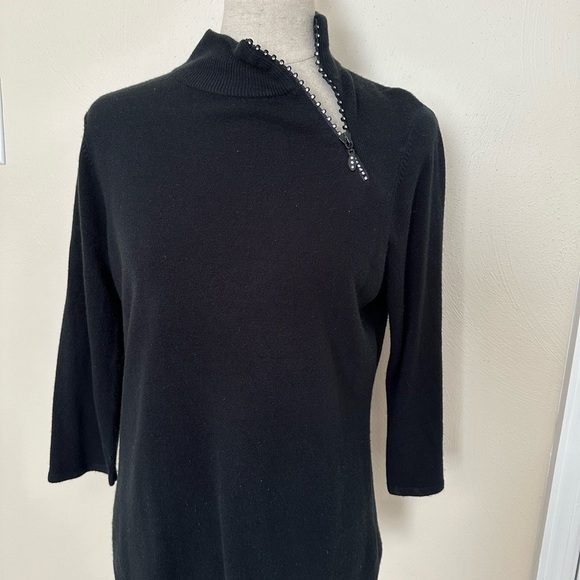 Luxe 360 Lightweight Sweater with Rhinestone Zipper 3/4 Sleeve - Picture 2 of 6